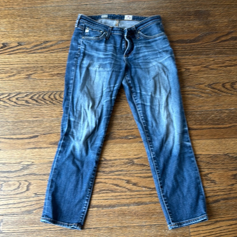 AG cigarette cropped jeans
